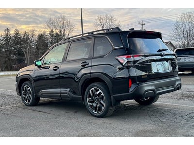2025 Subaru FORESTER Premium Hybrid