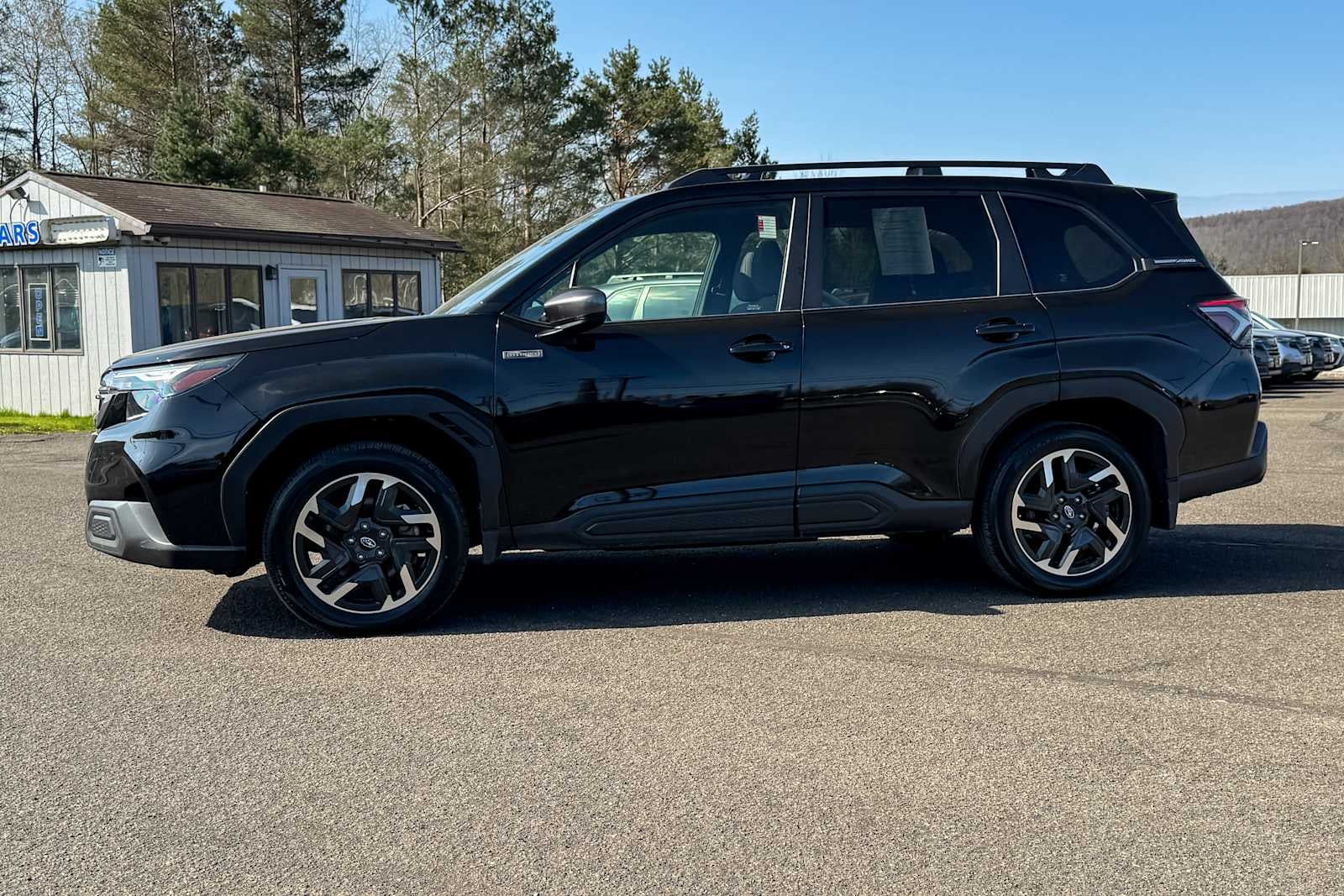 2025 Subaru Forester Premium Hybrid