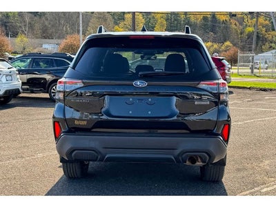 2025 Subaru Forester Premium Hybrid