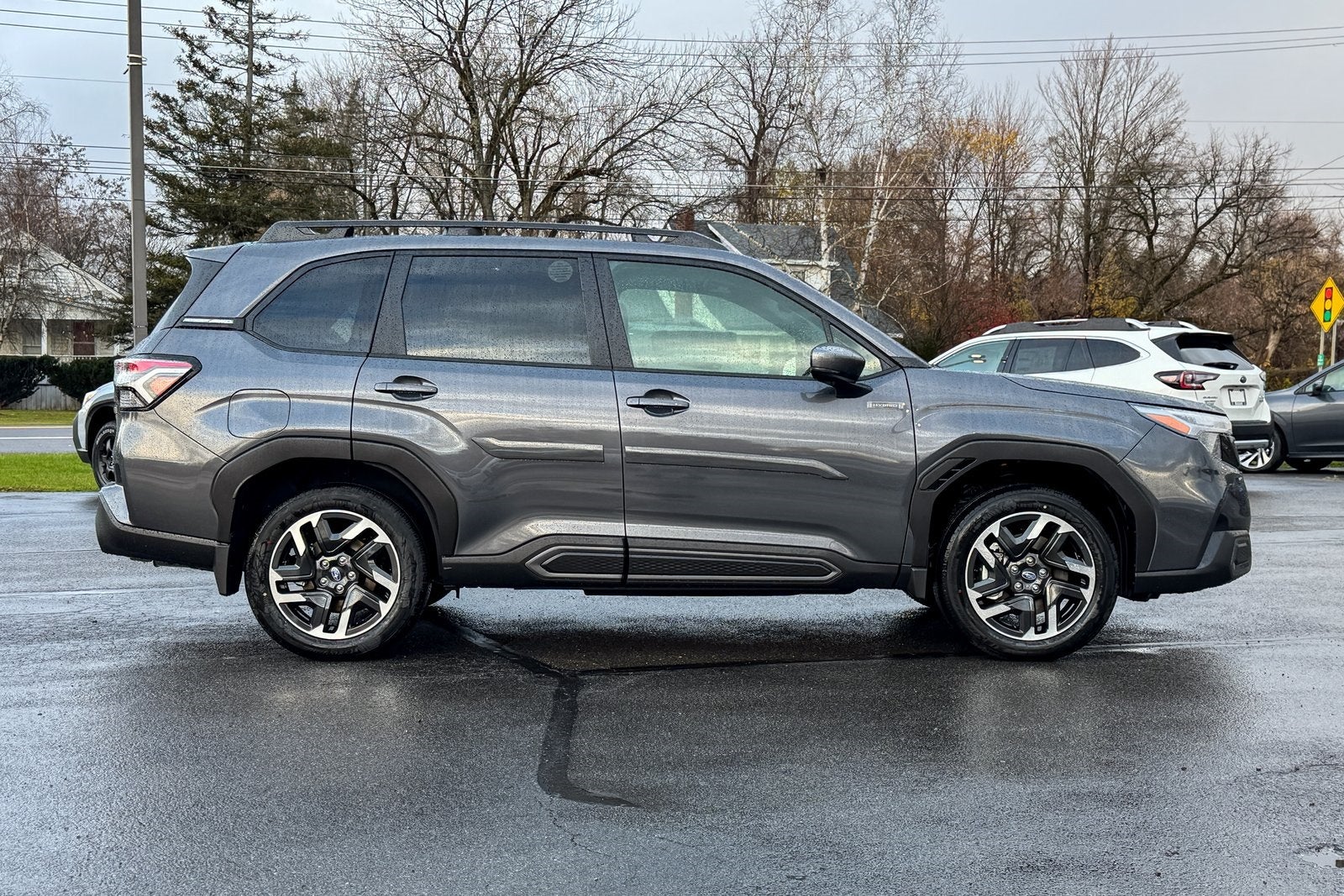 2025 Subaru FORESTER Limited Hybrid