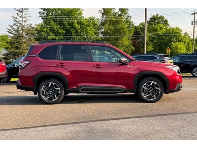 2025 Subaru FORESTER Limited Hybrid