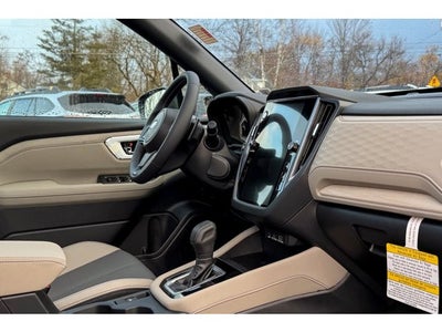 2025 Subaru FORESTER Limited Hybrid