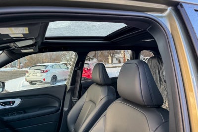 2025 Subaru FORESTER Limited Hybrid