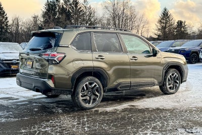 2025 Subaru FORESTER Limited Hybrid
