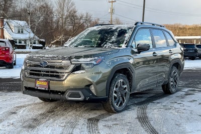 2025 Subaru FORESTER Limited Hybrid