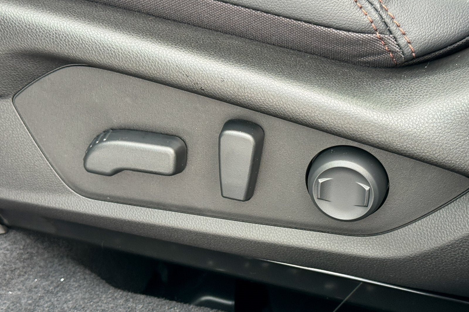 2025 Subaru FORESTER Touring Hybrid