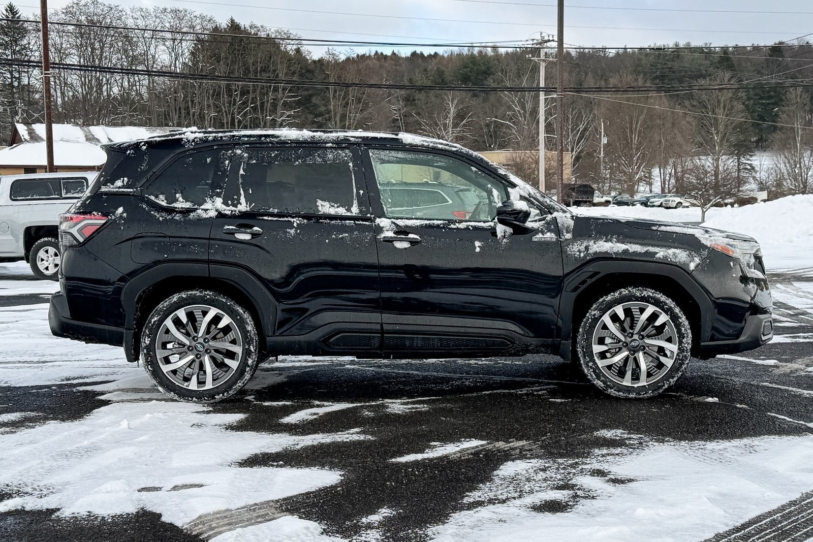 2025 Subaru FORESTER Touring Hybrid
