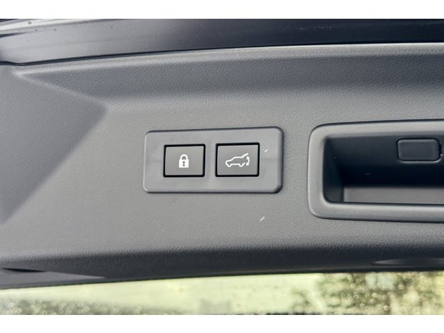 2025 Subaru FORESTER Touring Hybrid