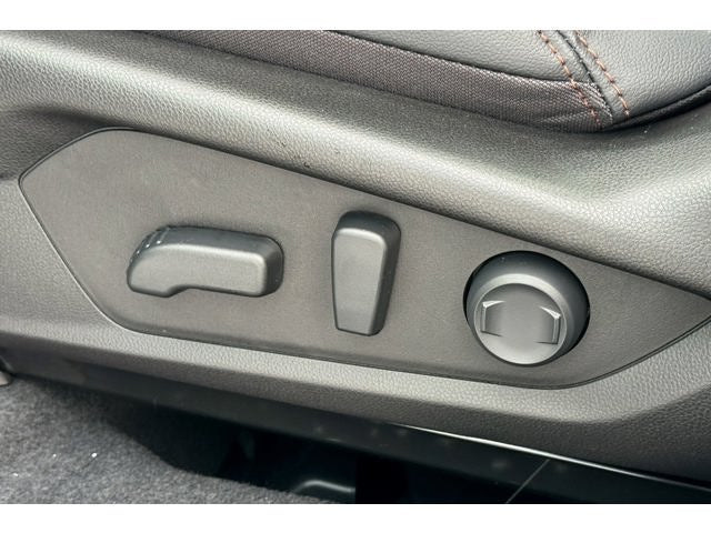 2025 Subaru FORESTER Touring Hybrid