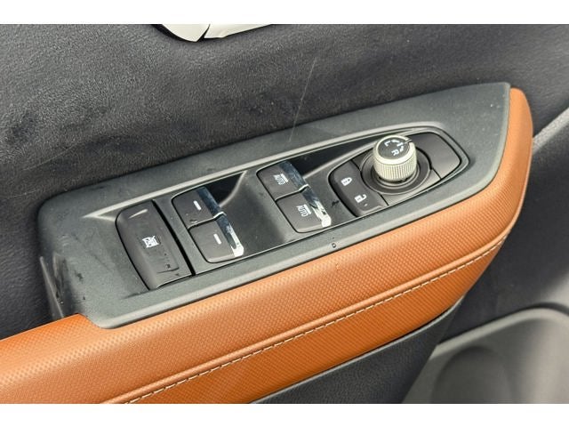 2025 Subaru FORESTER Touring Hybrid