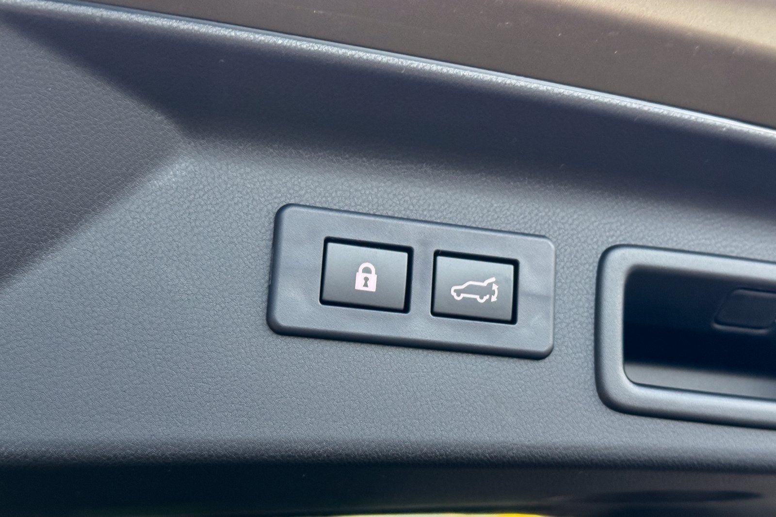 2025 Subaru FORESTER Touring Hybrid