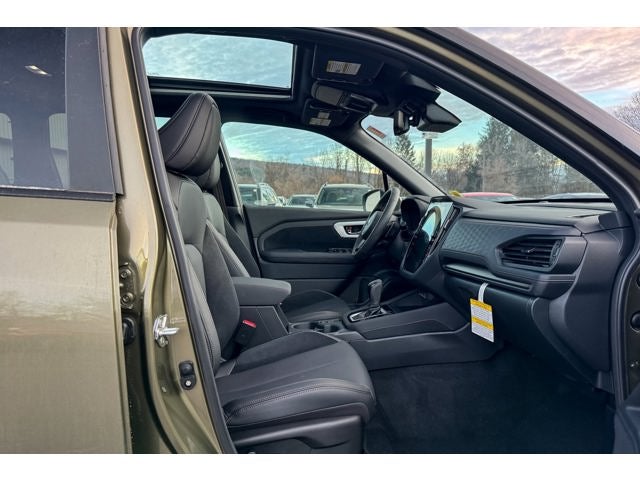 2025 Subaru FORESTER Touring Hybrid