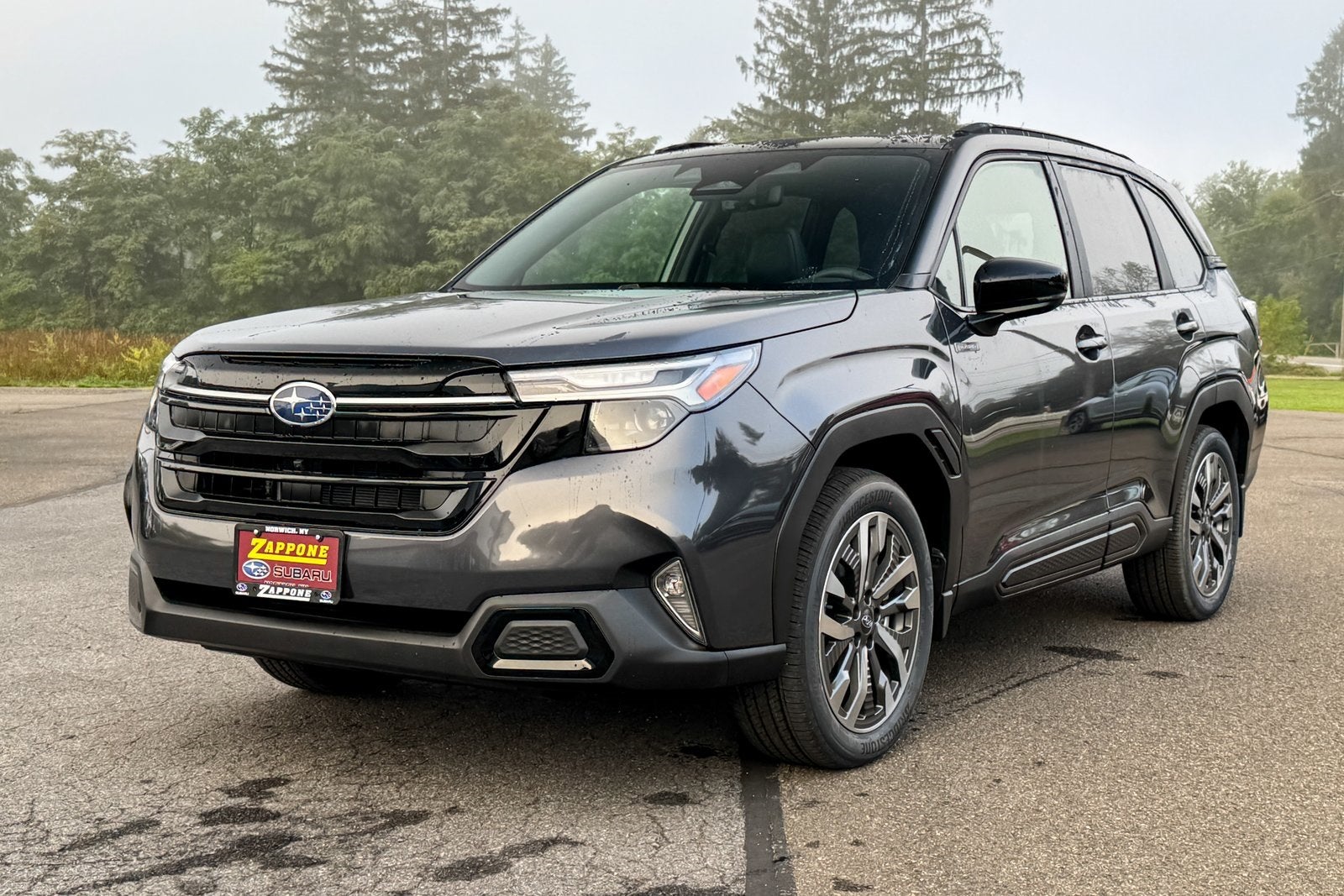2025 Subaru FORESTER Touring Hybrid