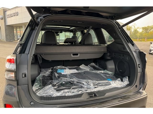 2025 Subaru FORESTER Touring Hybrid