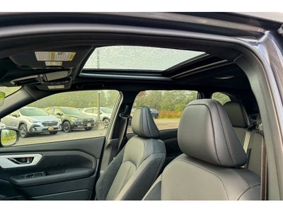 2025 Subaru FORESTER Touring Hybrid