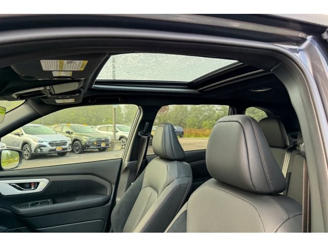 2025 Subaru FORESTER Touring Hybrid