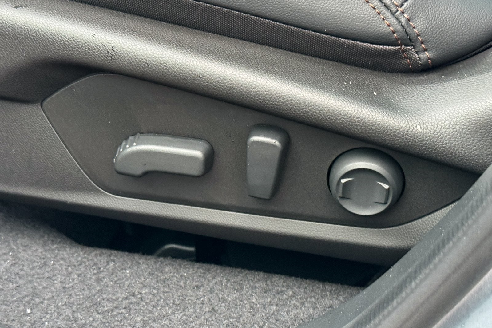 2025 Subaru FORESTER Touring Hybrid