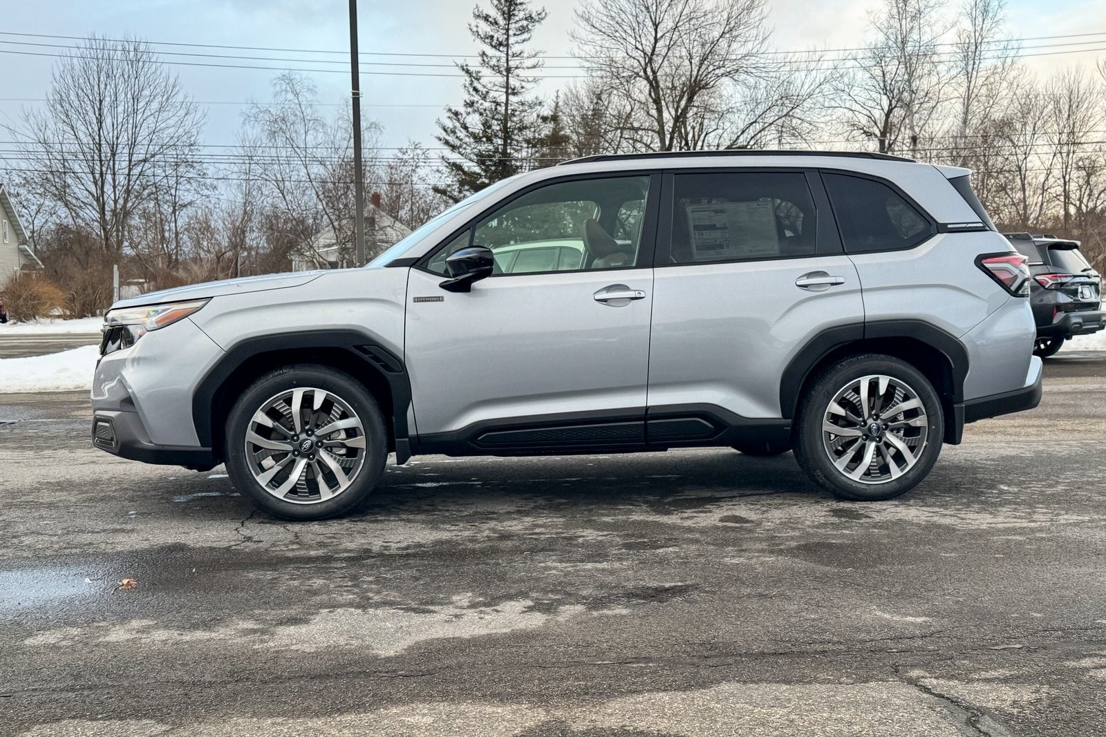 2025 Subaru FORESTER Touring Hybrid