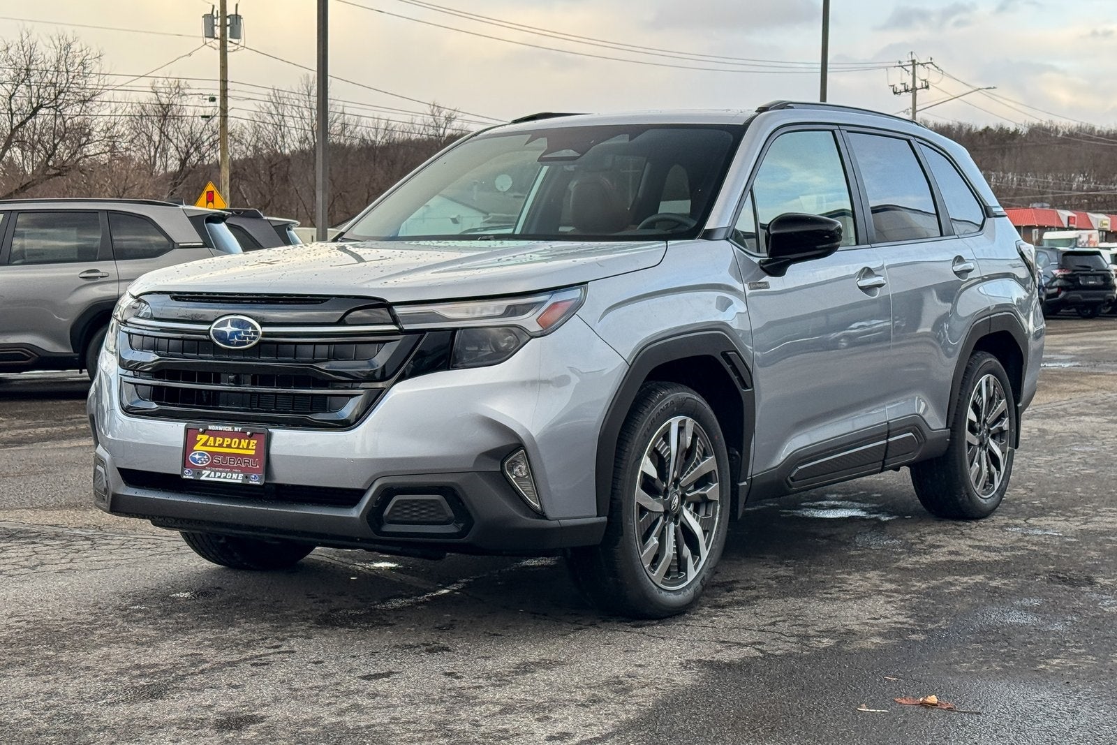 2025 Subaru FORESTER Touring Hybrid