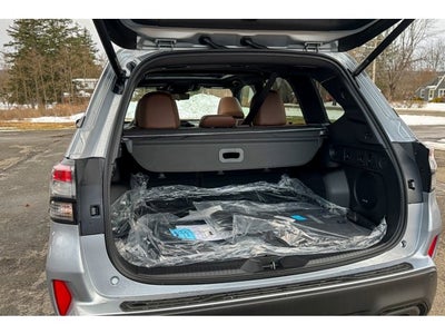 2025 Subaru FORESTER Touring Hybrid