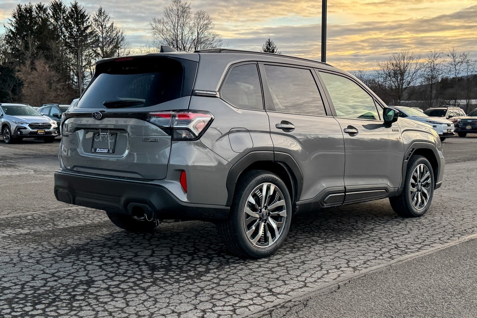 2025 Subaru FORESTER Touring Hybrid