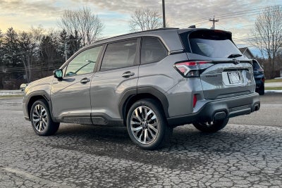 2025 Subaru FORESTER Touring Hybrid