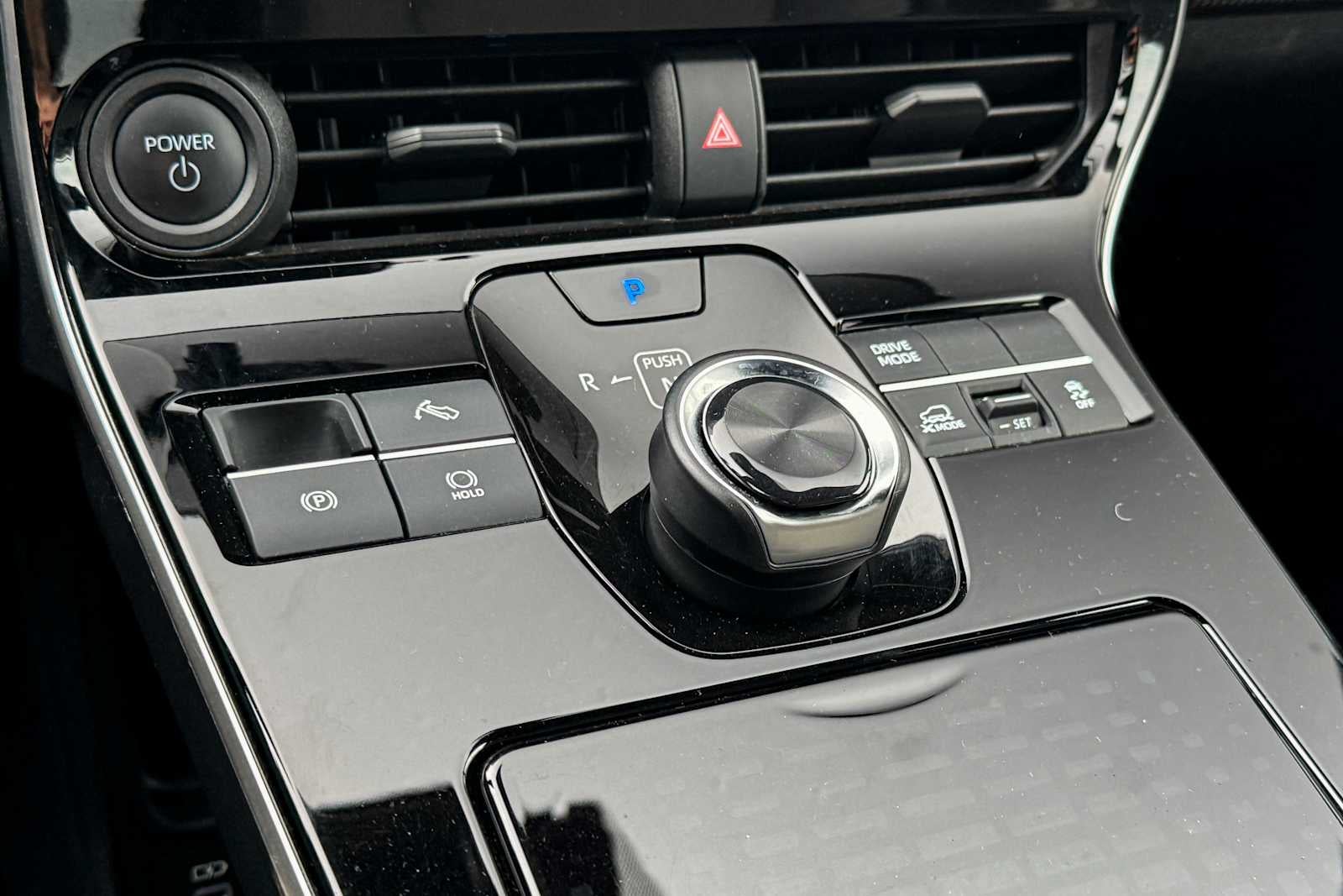 2024 Subaru Solterra Premium