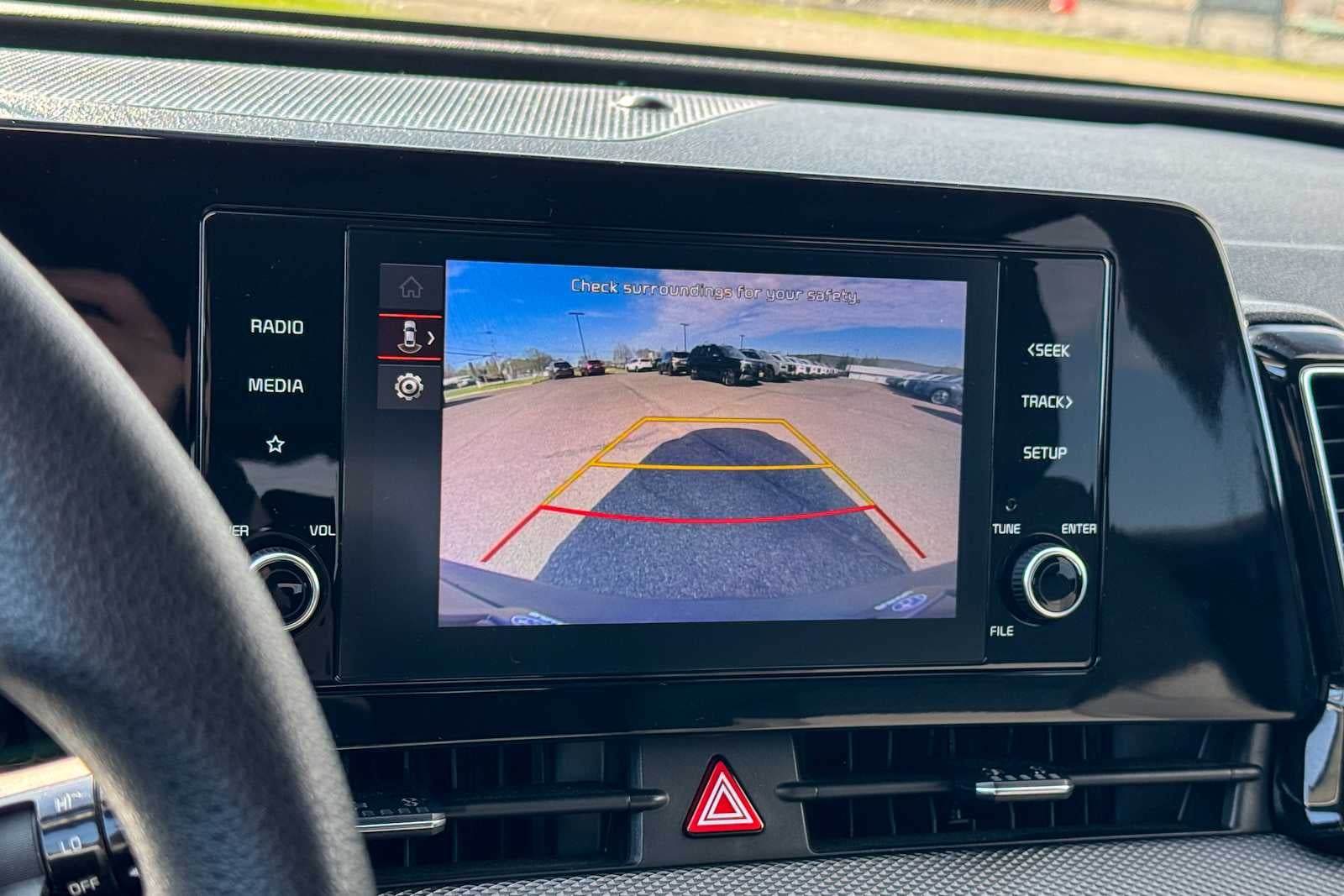 2023 Kia Sportage Hybrid LX