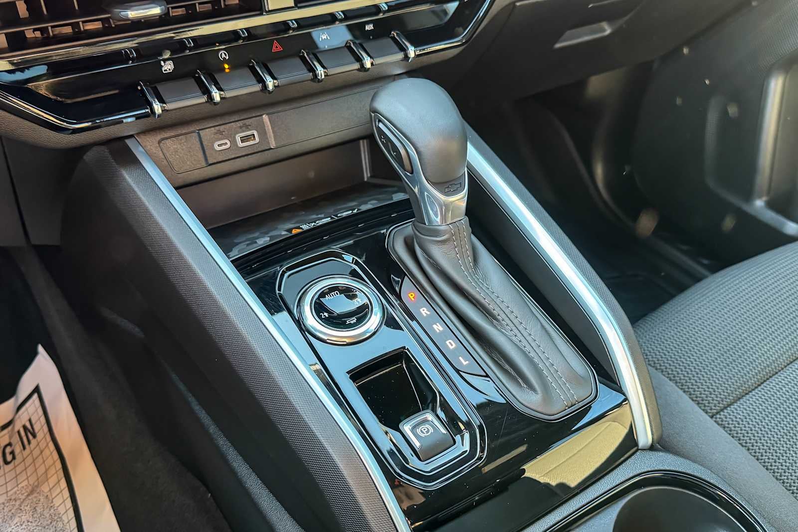 2024 Chevrolet Colorado 4WD LT