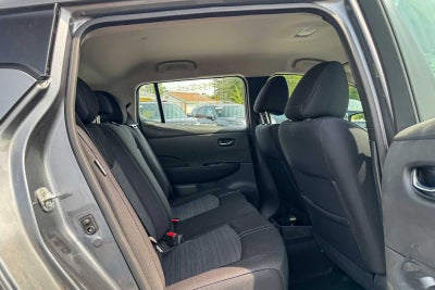 2023 Nissan LEAF S