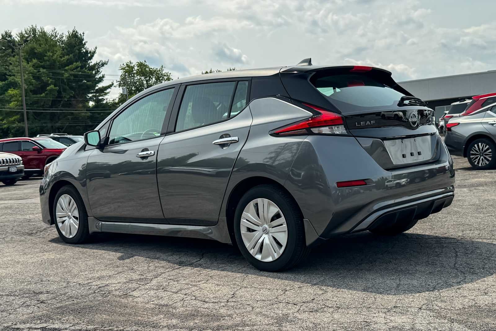 2023 Nissan LEAF S