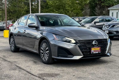 2023 Nissan Altima SV
