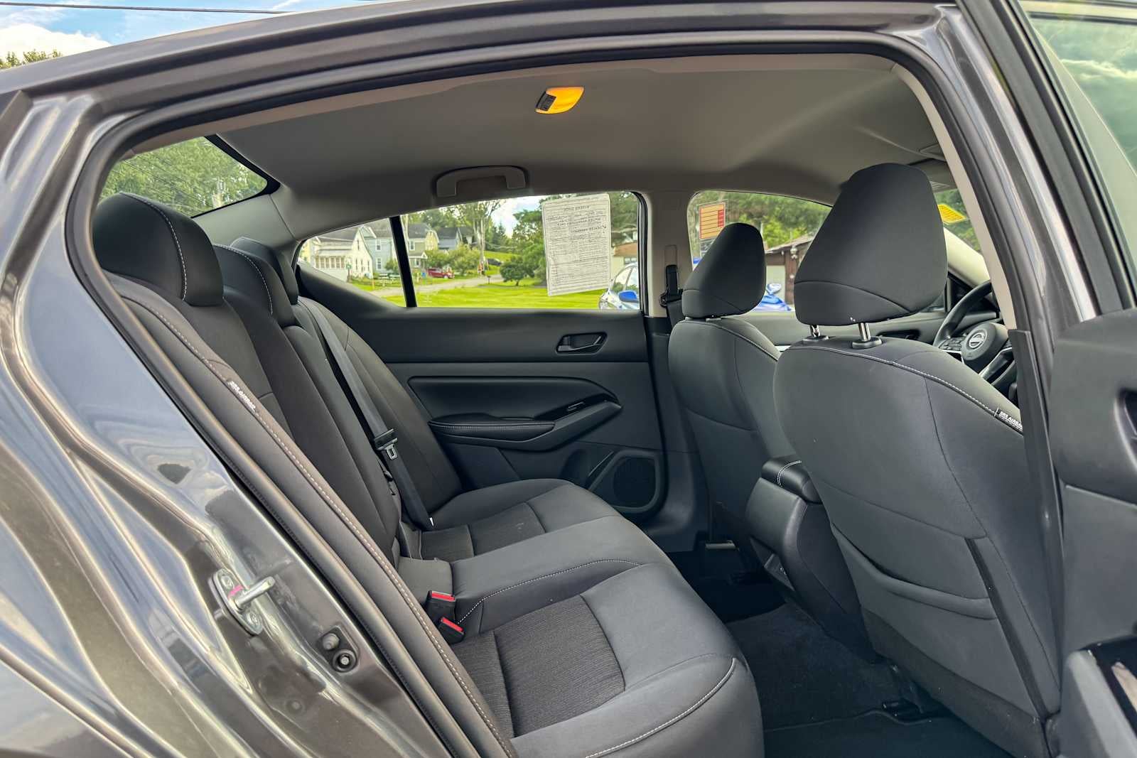 2023 Nissan Altima SV