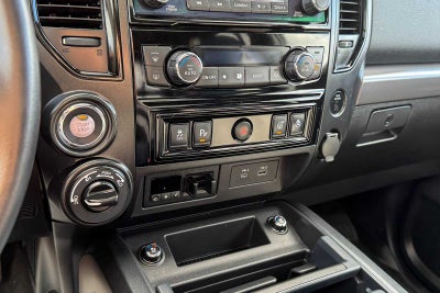 2023 Nissan TITAN Crew Cab PRO-4X®