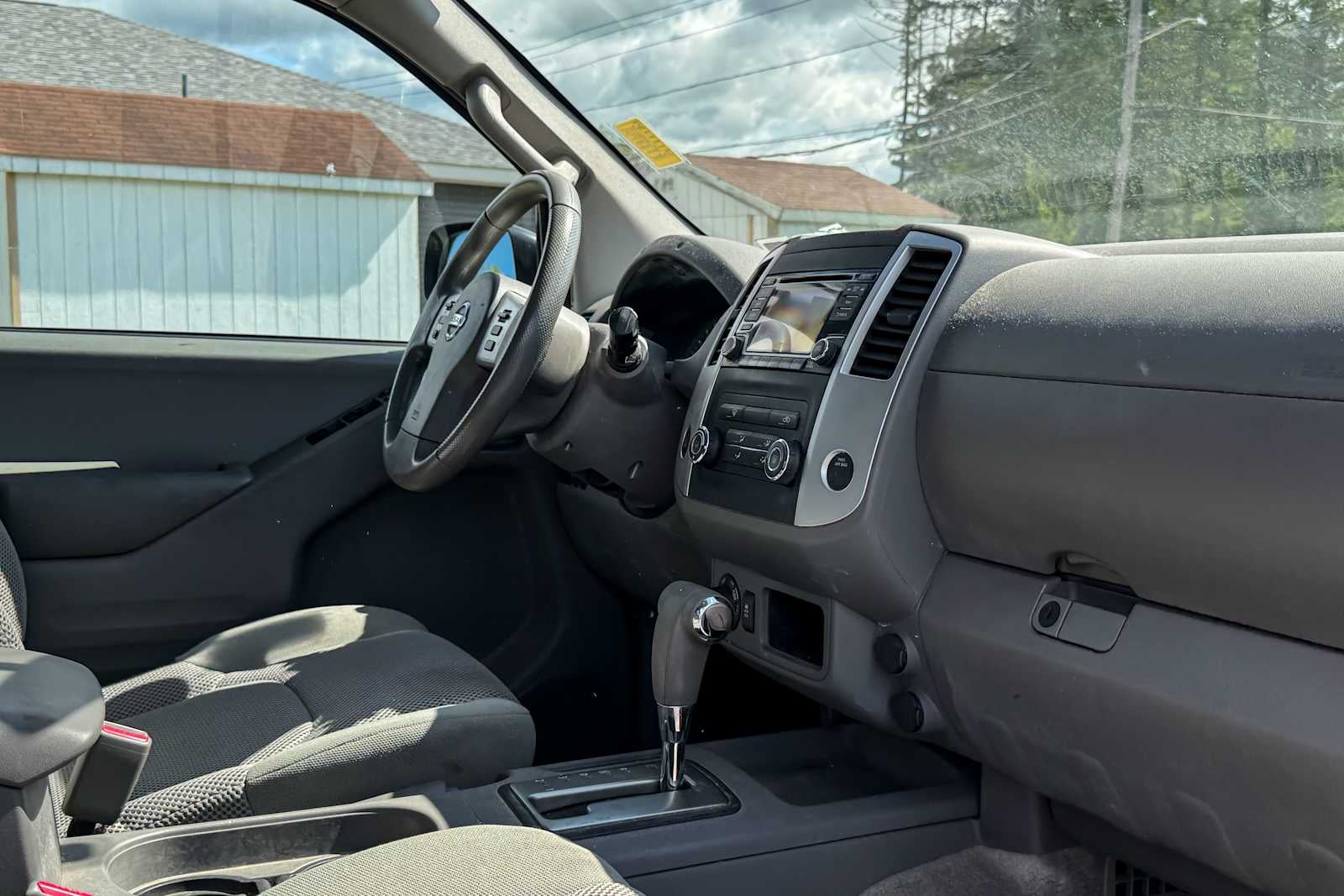 2015 Nissan Frontier SV