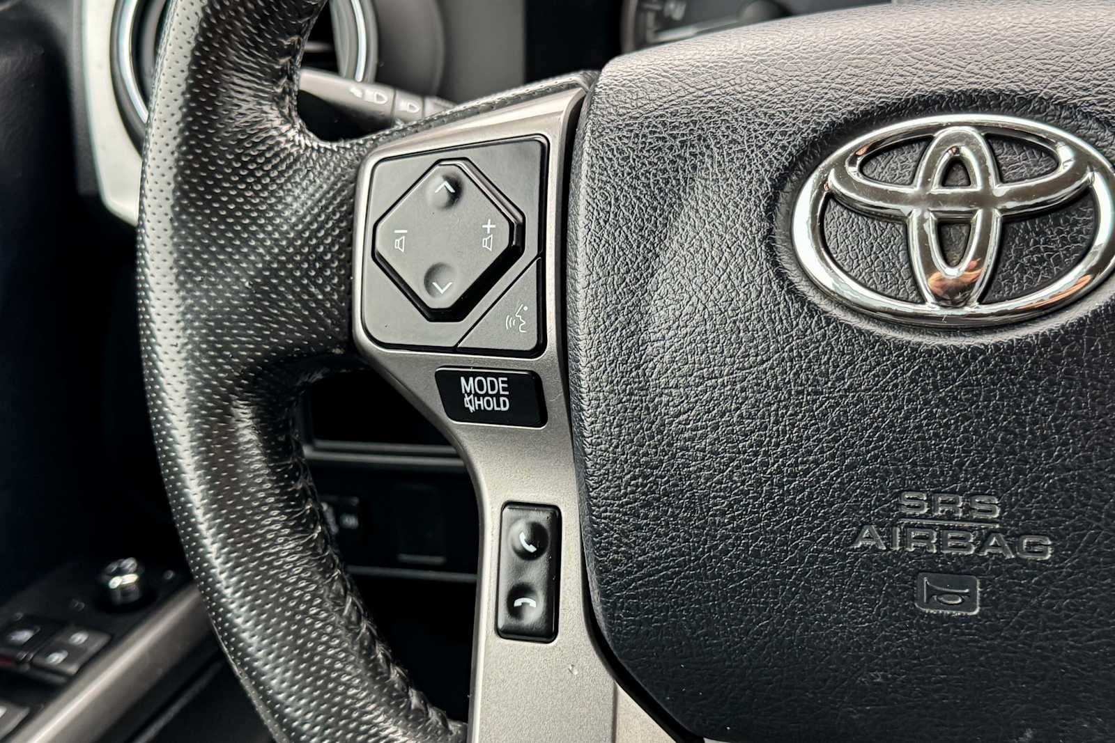 2016 Toyota Tacoma SR5