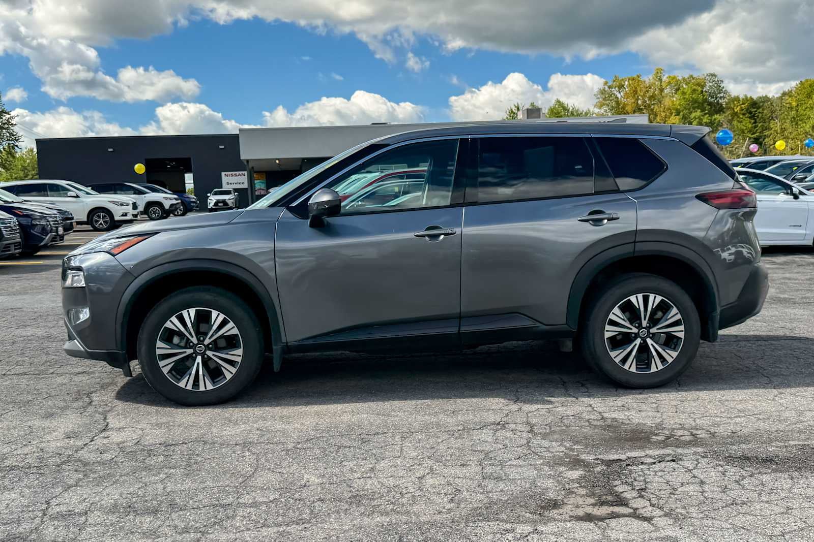 2021 Nissan Rogue SV