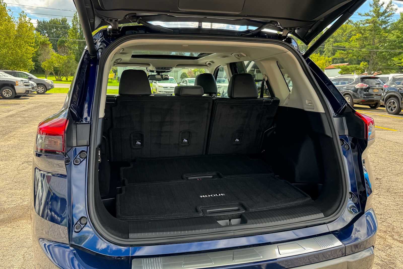 2024 Nissan Rogue SL