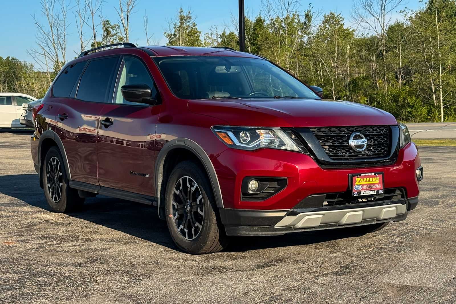 2020 Nissan Pathfinder SV