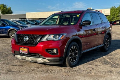 2020 Nissan Pathfinder SV