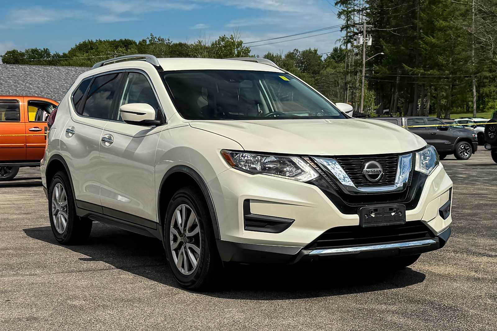 2020 Nissan Rogue SV