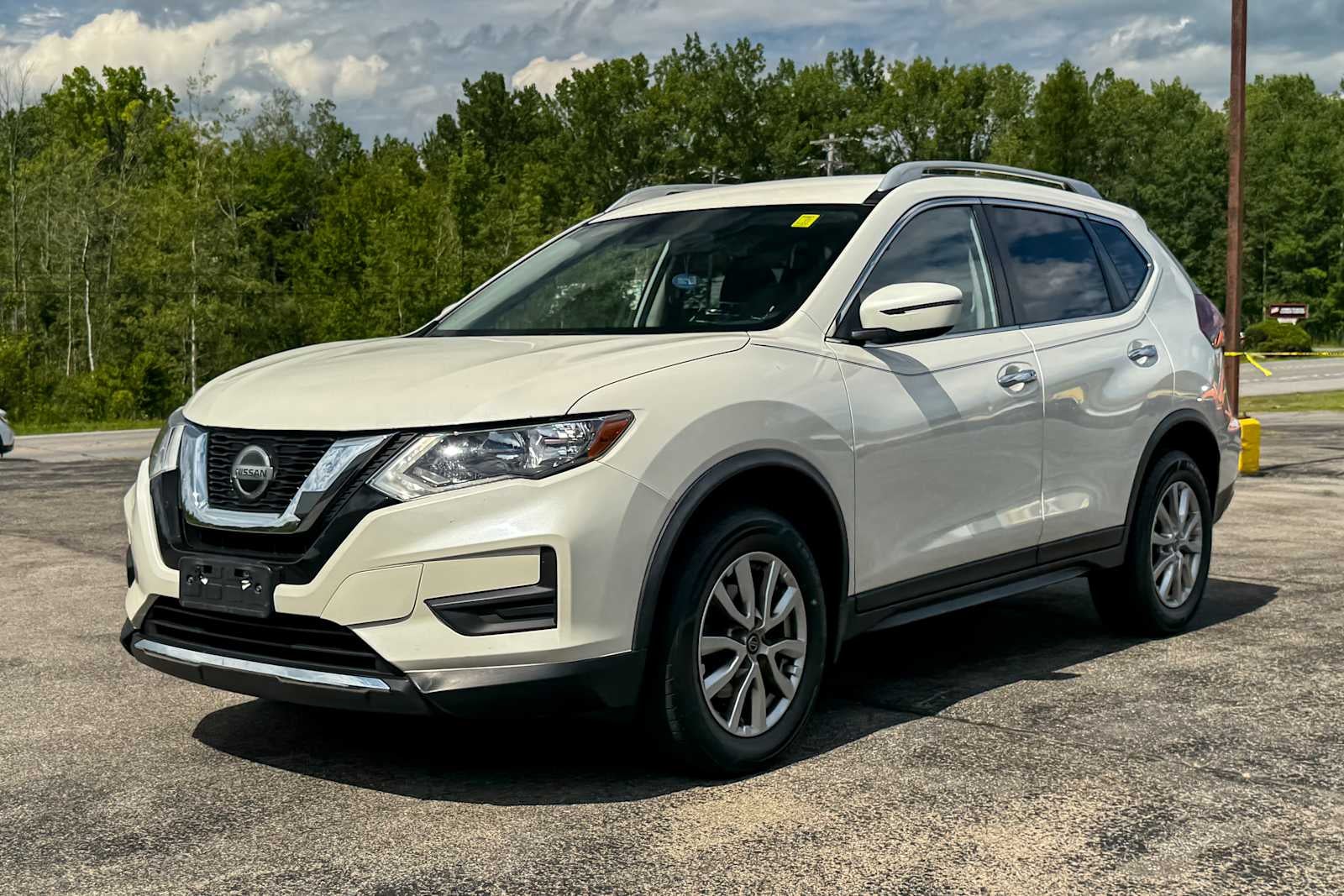 2020 Nissan Rogue SV