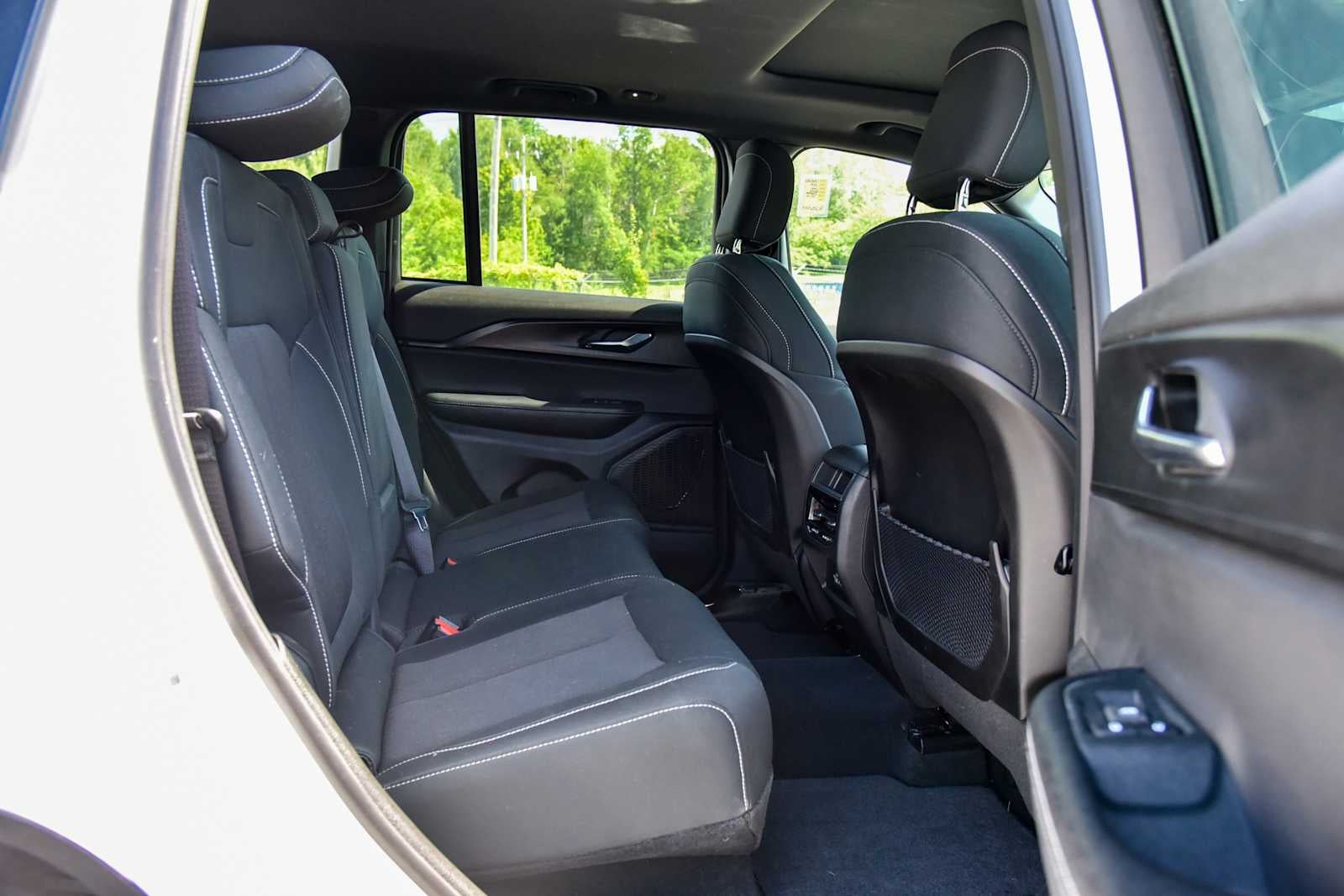 2024 Jeep Grand Cherokee Laredo X