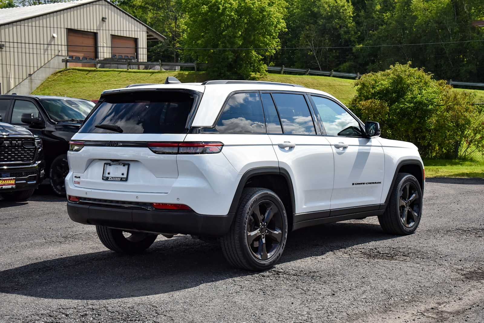 2023 Jeep Grand Cherokee Altitude