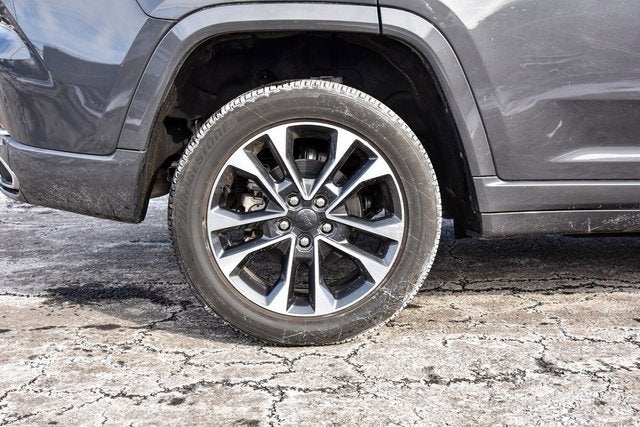 2022 Jeep Grand Cherokee Overland