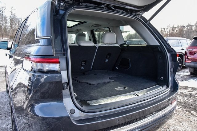 2022 Jeep Grand Cherokee Overland