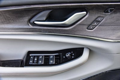 2022 Jeep Grand Cherokee Overland