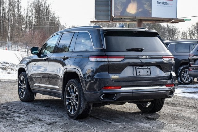 2022 Jeep Grand Cherokee Overland