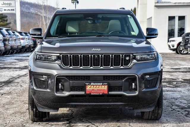 2022 Jeep Grand Cherokee Overland
