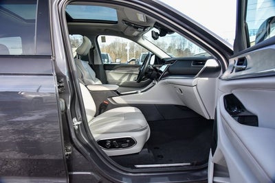 2022 Jeep Grand Cherokee Overland